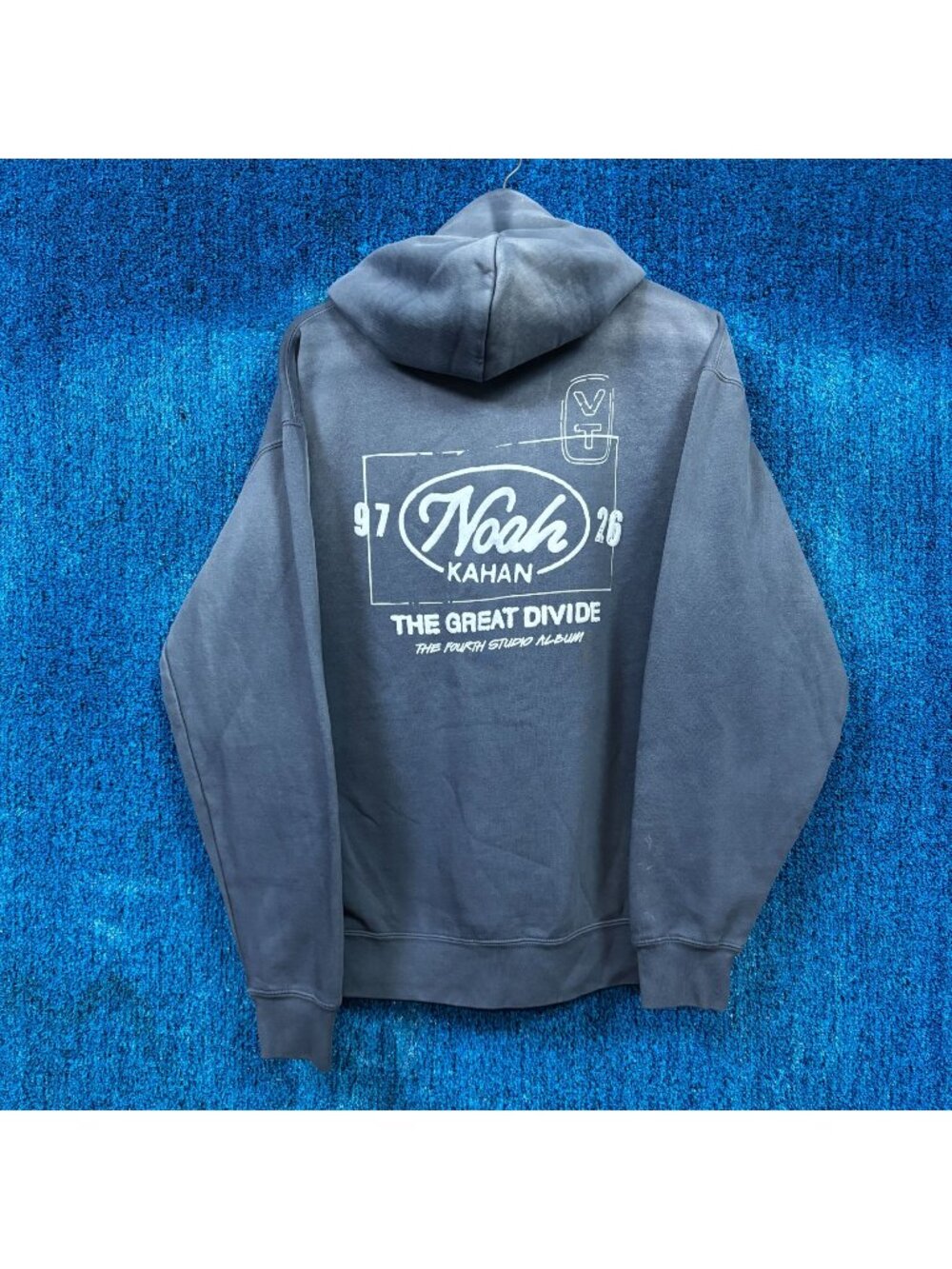 Noah Kahan The Great Divide Album Pit Stop Folk Pop Hoodie L